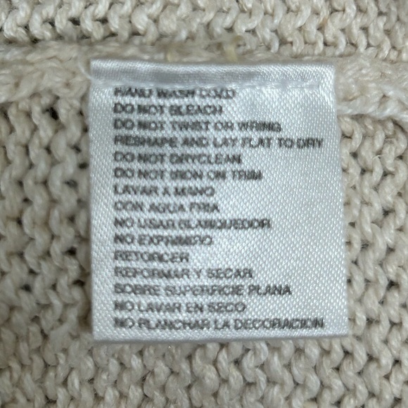 Carolyn Taylor Cream Embroidered Floral Cardigan - Picture 7 of 13